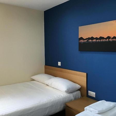 Oyo Wave Crest Hotel Blackpool Extérieur photo
