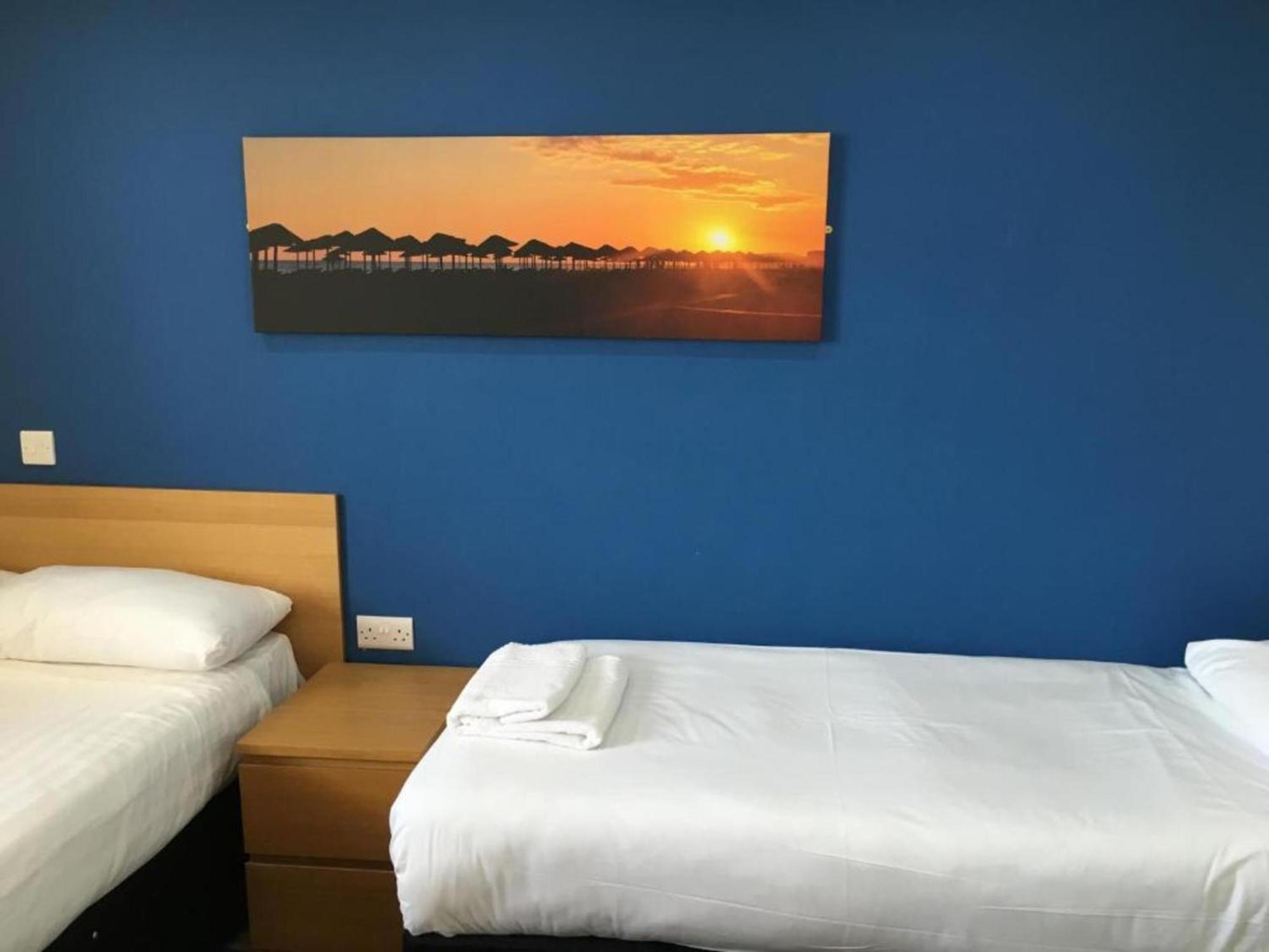 Oyo Wave Crest Hotel Blackpool Extérieur photo