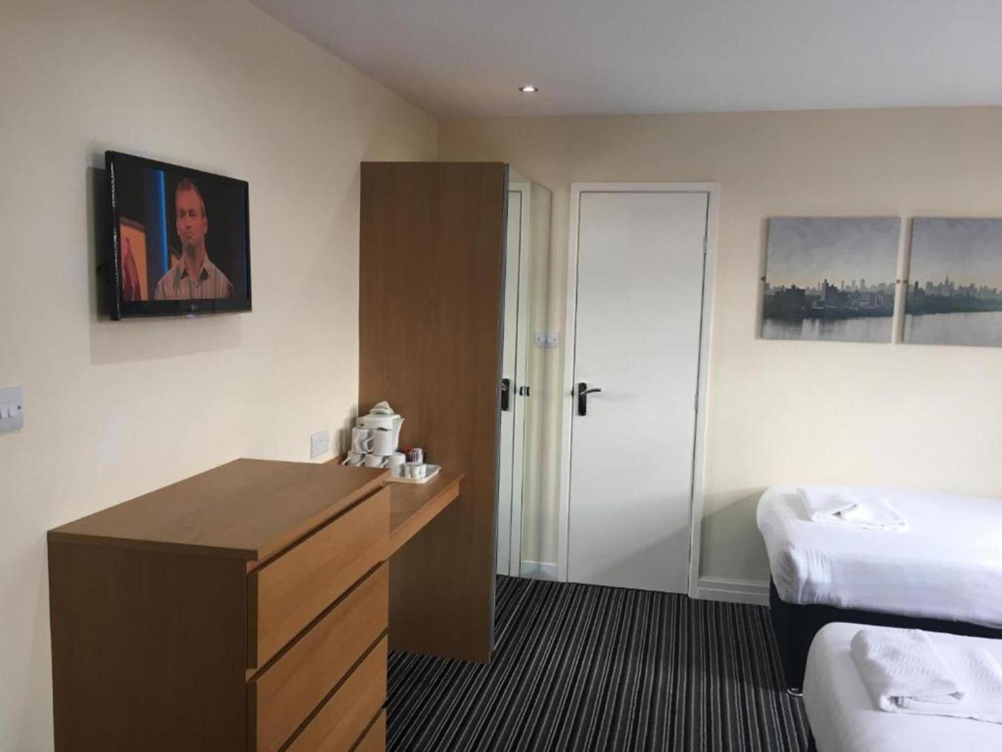 Oyo Wave Crest Hotel Blackpool Extérieur photo